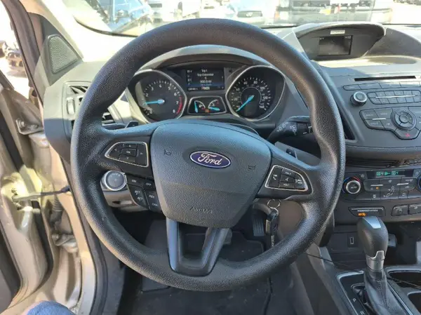 1FMCU9GD4HUD78708 2017 FORD ESCAPE - Image 2