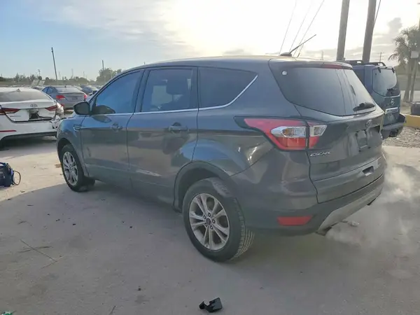 1FMCU9GD4HUE24473 2017 FORD ESCAPE - Image 2