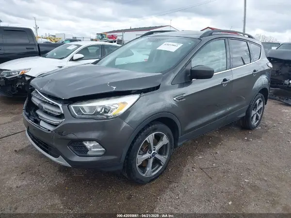 1FMCU9GD4HUE45193 2017 FORD ESCAPE - Image 2
