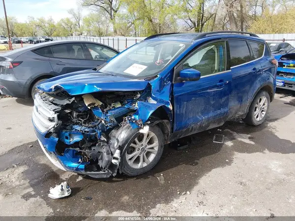 1FMCU9GD4HUE70675 2017 FORD ESCAPE - Image 2