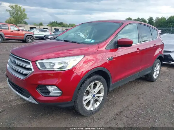1FMCU9GD4HUF00385 2017 FORD ESCAPE - Image 2