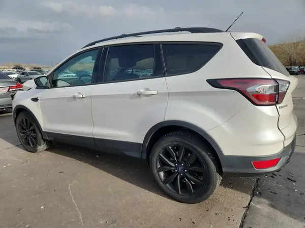1FMCU9GD4HUF00614 2017 FORD ESCAPE - Image 2