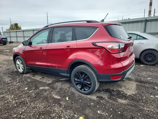 1FMCU9GD4JUA21888 2018 FORD ESCAPE - Image 2