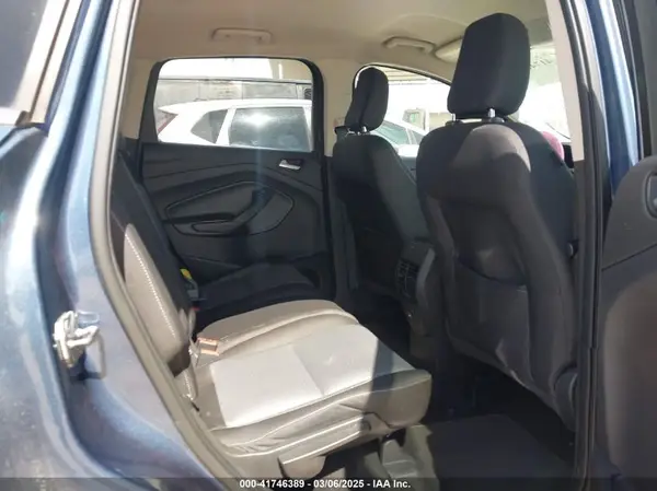 1FMCU9GD4JUA28579 2018 FORD ESCAPE - Image 8