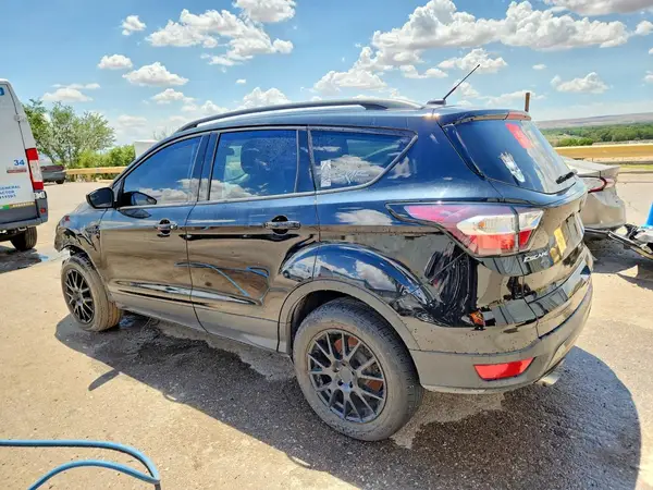1FMCU9GD4JUA30977 2018 FORD ESCAPE - Image 2