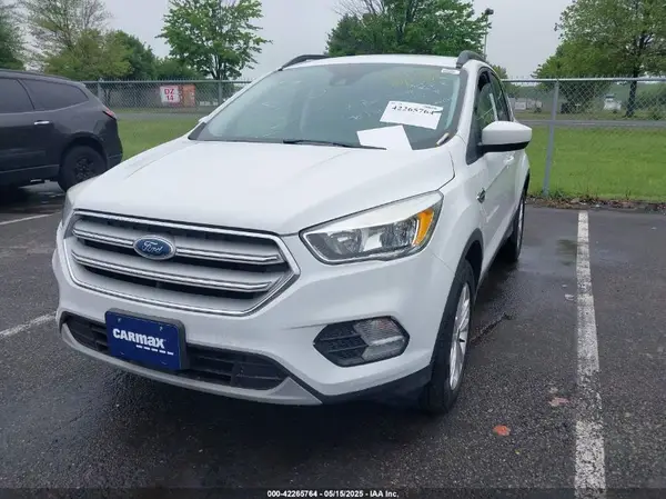 1FMCU9GD4JUA35340 2018 FORD ESCAPE - Image 2