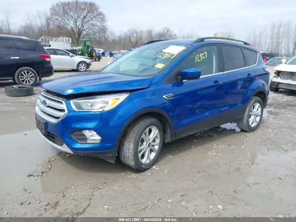 1FMCU9GD4JUA64384 2018 FORD ESCAPE - Image 2