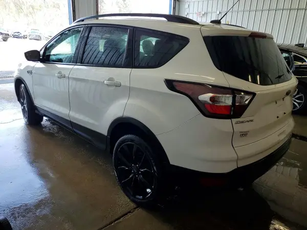 1FMCU9GD4JUA76048 2018 FORD ESCAPE - Image 2