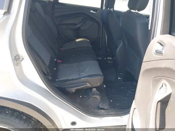 1FMCU9GD4JUA83582 2018 FORD ESCAPE - Image 8