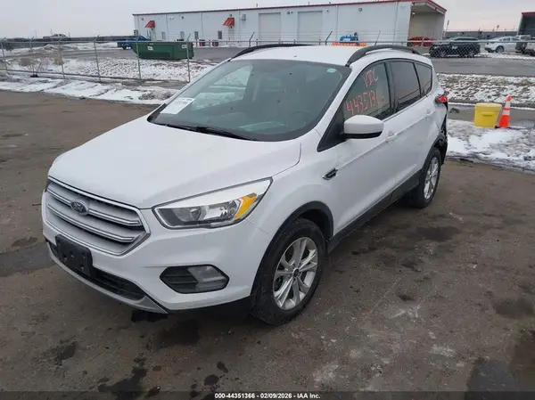 1FMCU9GD4JUA85722 2018 FORD ESCAPE - Image 2