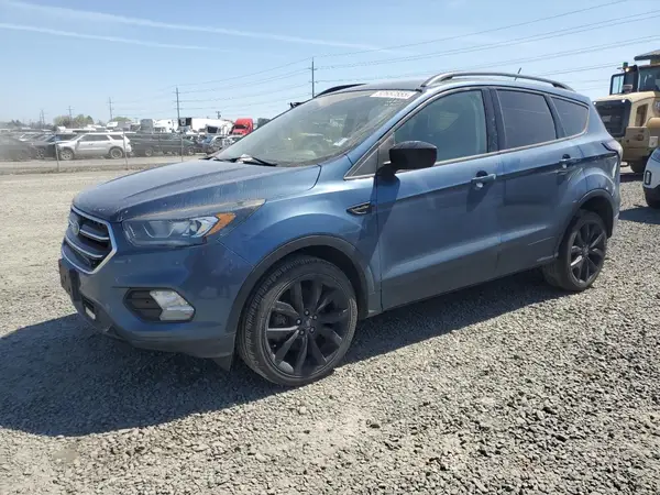 1FMCU9GD4JUA92461 2018 FORD ESCAPE - Image 1