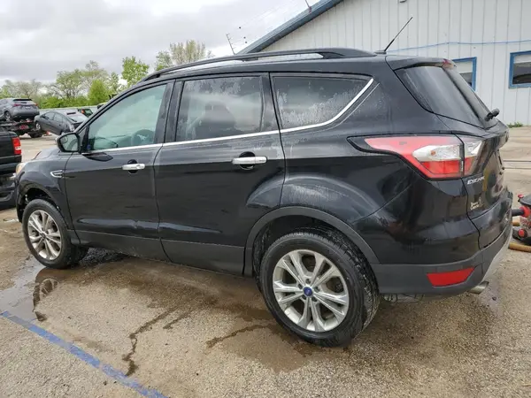 1FMCU9GD4JUA95666 2018 FORD ESCAPE - Image 2