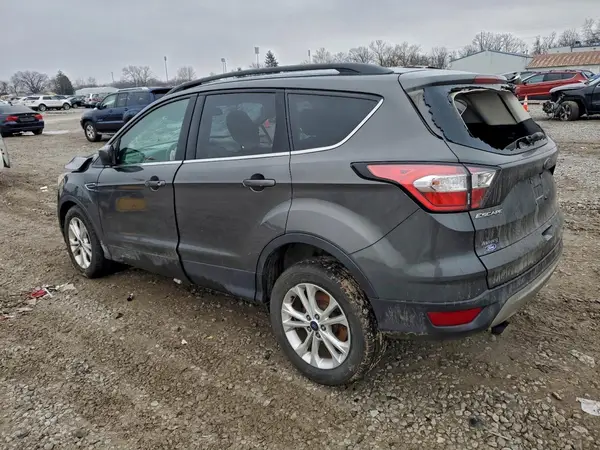 1FMCU9GD4JUA95862 2018 FORD ESCAPE - Image 2
