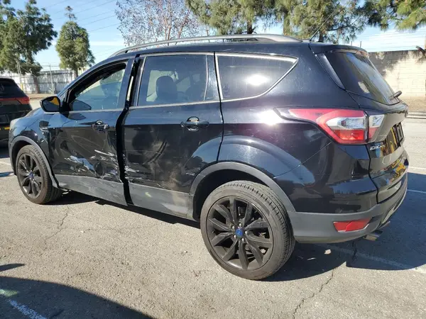 1FMCU9GD4JUA97577 2018 FORD ESCAPE - Image 2