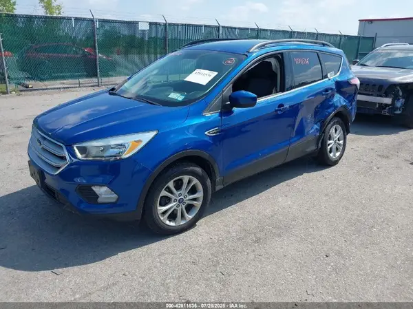 1FMCU9GD4JUB14796 2018 FORD ESCAPE - Image 2