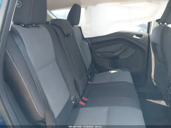 1FMCU9GD4JUB14796 2018 FORD ESCAPE - Image 8
