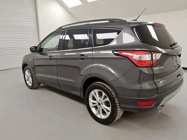 1FMCU9GD4JUB16192 2018 FORD ESCAPE - Image 2