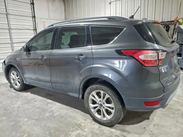 1FMCU9GD4JUB17147 2018 FORD ESCAPE - Image 2