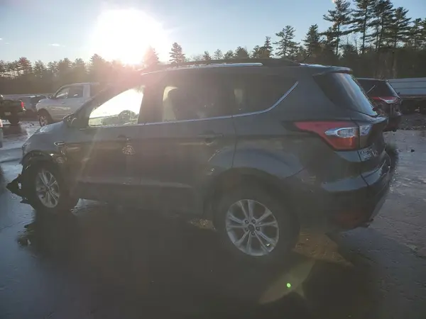 1FMCU9GD4JUB18220 2018 FORD ESCAPE - Image 2