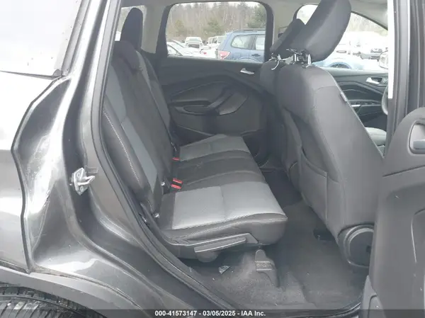 1FMCU9GD4JUB18752 2018 FORD ESCAPE - Image 8