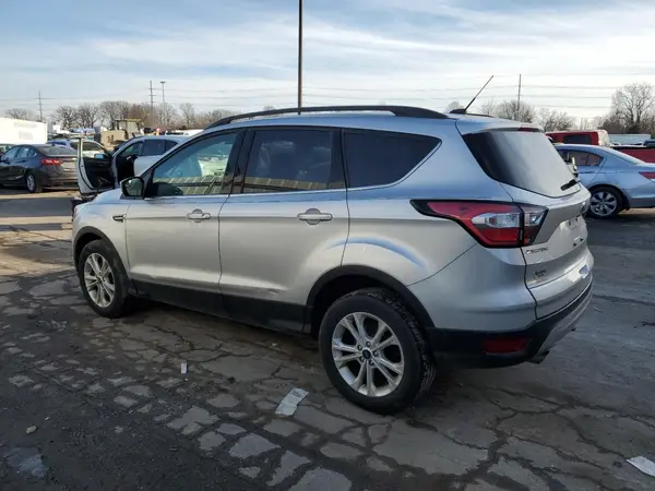 1FMCU9GD4JUB23580 2018 FORD ESCAPE - Image 2