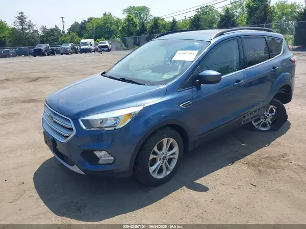 1FMCU9GD4JUB28858 2018 FORD ESCAPE - Image 2