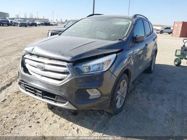 1FMCU9GD4JUB32649 2018 FORD ESCAPE - Image 2