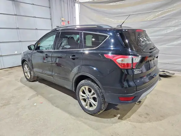 1FMCU9GD4JUB33137 2018 FORD ESCAPE - Image 2