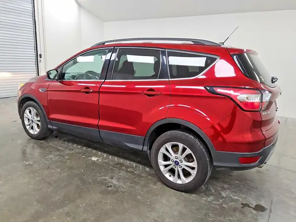 1FMCU9GD4JUB38645 2018 FORD ESCAPE - Image 2