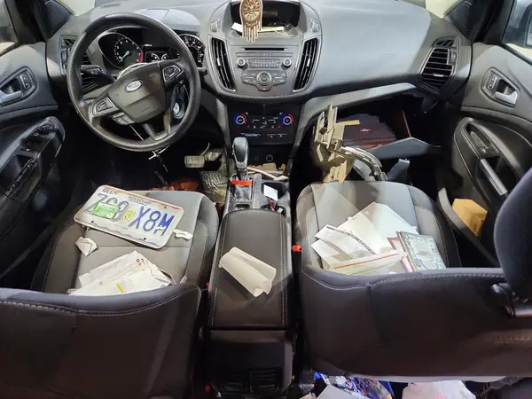 1FMCU9GD4JUB43263 2018 FORD ESCAPE - Image 8