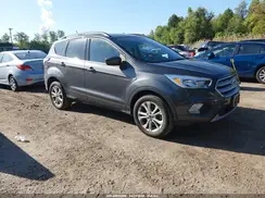 1FMCU9GD4JUB44767 2018 FORD ESCAPE