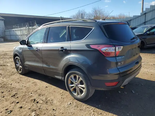 1FMCU9GD4JUB52142 2018 FORD ESCAPE - Image 2