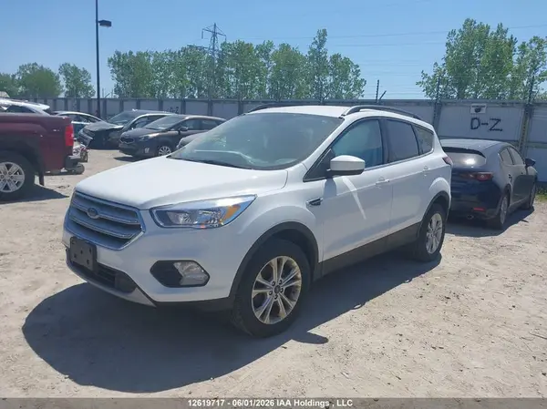 1FMCU9GD4JUB65313 2018 FORD ESCAPE - Image 2