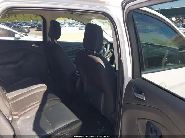 1FMCU9GD4JUB65781 2018 FORD ESCAPE - Image 8