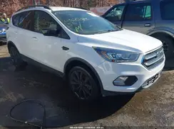 1FMCU9GD4JUB67661 2018 FORD ESCAPE