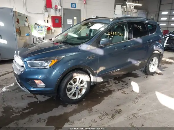1FMCU9GD4JUB82354 2018 FORD ESCAPE - Image 2