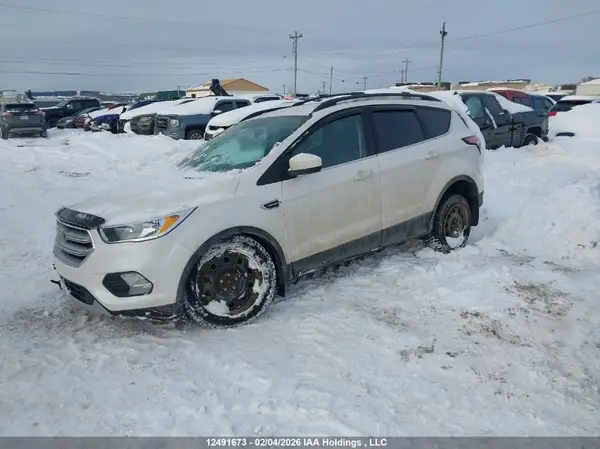 1FMCU9GD4JUB90759 2018 FORD ESCAPE - Image 2