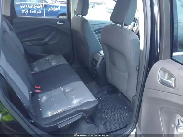 1FMCU9GD4JUC00612 2018 FORD ESCAPE - Image 8