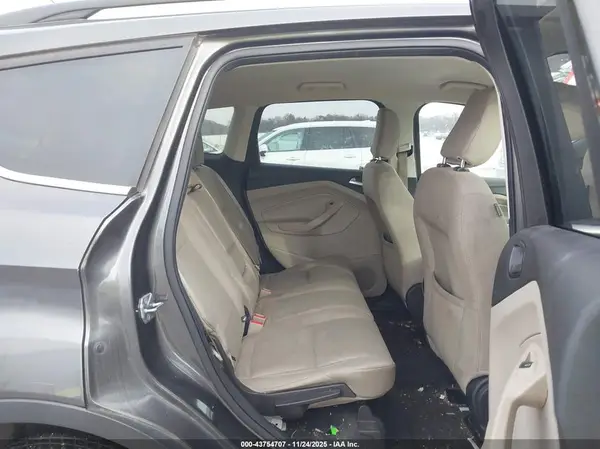 1FMCU9GD4JUC13330 2018 FORD ESCAPE - Image 8