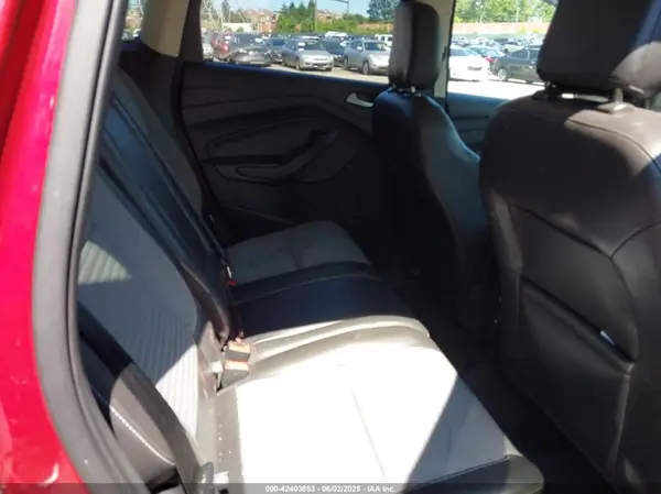 1FMCU9GD4JUC16552 2018 FORD ESCAPE - Image 8
