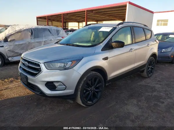 1FMCU9GD4JUC59577 2018 FORD ESCAPE - Image 2