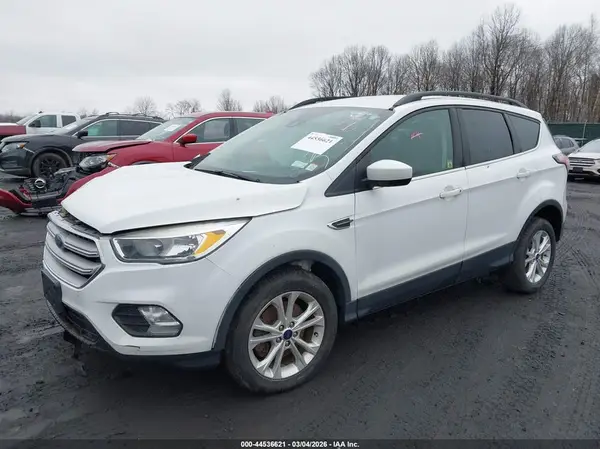 1FMCU9GD4JUC62995 2018 FORD ESCAPE - Image 2