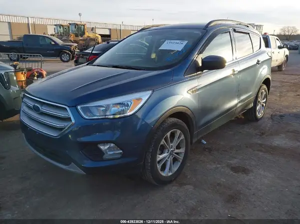 1FMCU9GD4JUC80249 2018 FORD ESCAPE - Image 2