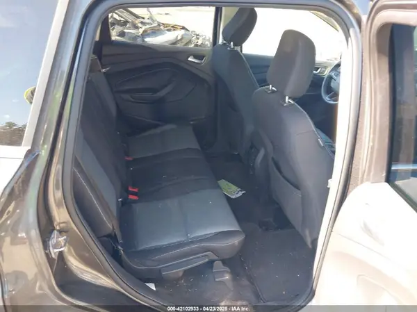 1FMCU9GD4JUD06445 2018 FORD ESCAPE - Image 8