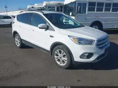 1FMCU9GD4JUD08678 2018 FORD ESCAPE