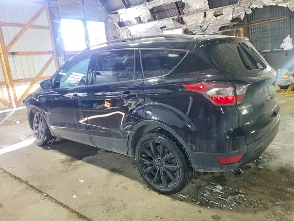 1FMCU9GD4JUD12455 2018 FORD ESCAPE - Image 2