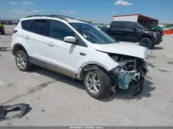 1FMCU9GD4JUD23360 2018 FORD ESCAPE