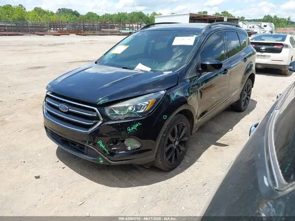 1FMCU9GD4JUD25836 2018 FORD ESCAPE - Image 2