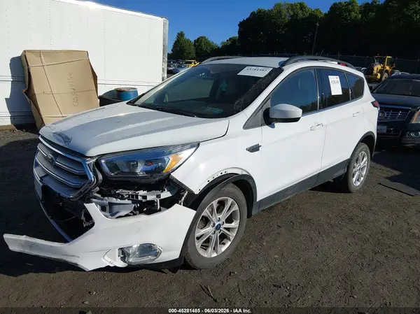 1FMCU9GD4JUD46718 2018 FORD ESCAPE - Image 2