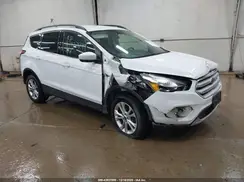 1FMCU9GD4JUD46721 2018 FORD ESCAPE